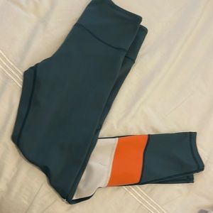 Zyia leggings